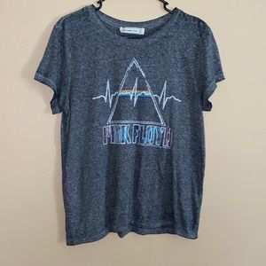 Pink Floyd shirt